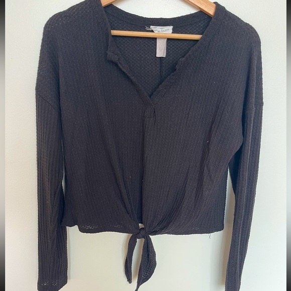 3 For $30 Rebel Society Waffle Tie Front Long Sleeve Top Black - Picture 1 of 3